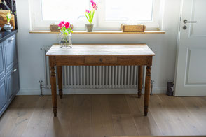 Tisch Küchentisch Vintage Antik Furniture Mülheim an der Ruhr Brocante Echtholz Grau Holz Alt Esstisch Möbel Ruhrgebiet Shabby Chic Landhaus Stil 