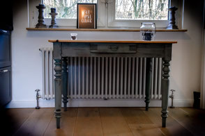 Tisch Küchentisch Vintage Antik Furniture Mülheim an der Ruhr Brocante Echtholz Grau Holz Alt Esstisch Möbel Ruhrgebiet Shabby Chic Landhaus Stil 