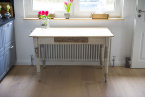 Tisch Küchentisch Vintage Antik Furniture Mülheim an der Ruhr Brocante Echtholz Grau Holz Alt Esstisch Möbel Ruhrgebiet Shabby Chic Landhaus Stil 