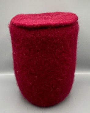 Strickfilzurne in rot