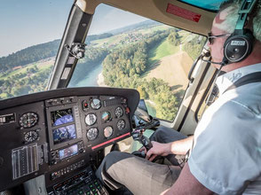 Helikopterflug Zentralschweiz, Schnupperflug, Helikopterrundflug, AS 350 B2 Ecureuil, HB-ZPF, Cockpit view, Gutschein