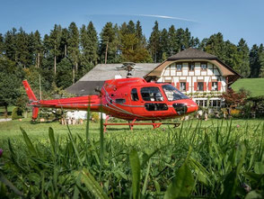 Helikopterflug Zentralschweiz, Burezvieriflug, Helikopterrundflug, AS 350 B2 Ecureuil, HB-ZPF