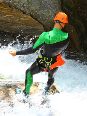 deap freestyle canyoning wetsuit