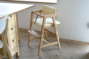 ベビーチェア - 子ども用家具Kidzoo(キッズー)シリーズの公式ホームページ