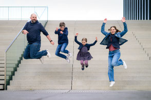 Lustige Familien-Fotoshootings mit viel Spass in Duesseldorf und Duisburg