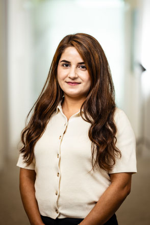 Sachbearbeiterin Nafisa Ayaz