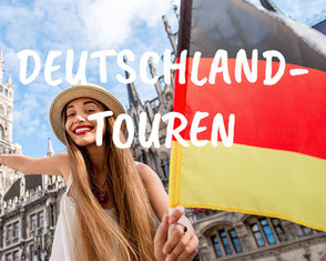 Deutschland Touren 2026 Touristin mit Deutschlandflagge