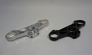 XSR900 2022~ ビレットトップブリッジ - FUNNY'S CUSTOM SERVICE XSR900 2022~ ビレットトップブリッジ - FUNNY'S CUSTOM SERVICE