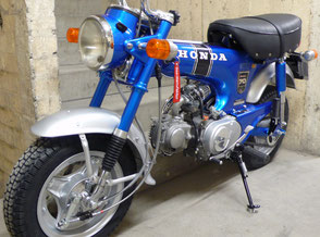 Honda Dax ST70
