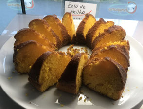 とうもろこしケーキ (Bolo de Milho/Corn Cake)