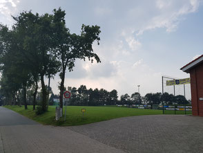 Sportplatz in Hollen