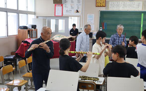お囃子指導（森小学校にて）の画像2