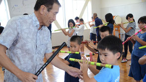 平成30年度・森小学校でお囃子指導の画像