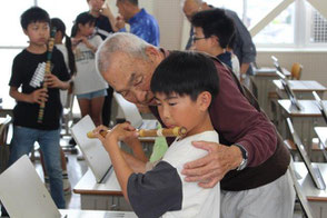 令和6年度・森小学校でお囃子指導の画像5