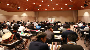 定例常会の画像1