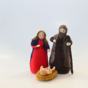 Krippenfiguren aus Filz, Heilige Familie, Maria, Josef, Jesuskind, Krippenfiguren gefilzt, Weihnachtskrippe, Filzfiguren Waldorf Art, Heilige Familie Filz, nadelgefilzte Krippenfiguren, gefilzte Krippenfiguren, Heilige Familie aus Filz, Krippenfiguren