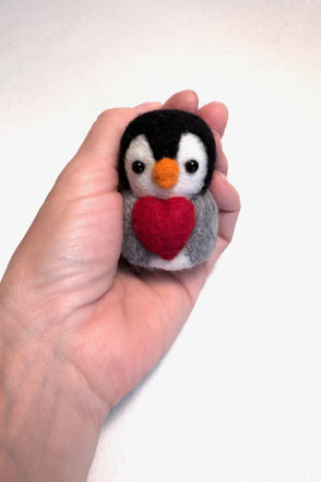 Pinguin, Filzpinguin, Anleitung, Tutorial, DIY, filzen, Nadelfilzen