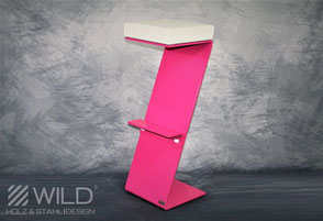 Bar stool in pink