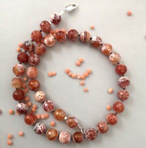 Kette FRIENDL FIRE - Feuerachat facettiert; Perlenschmuck, Süßwasserperlen