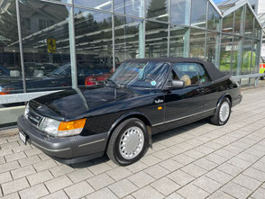 Saab 900 Cabriolet schwarz 1987
