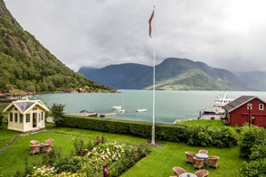 Blick aus dem Walaker Hotel auf den Fjord