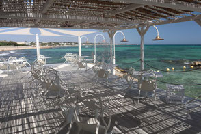Terrasse direkt am Meer.