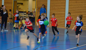 Ein blitzschnell ausgeführter Linienball-Konter der späteren Turniersieger.