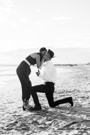 demande en mariage en bord de mer à la grande motte