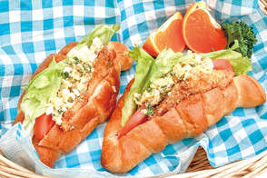 柑橘レシピ、みかんと魚と塩パンのフィッシュバーガー
