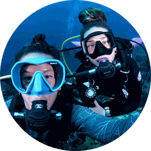 Diving Girls HAppy