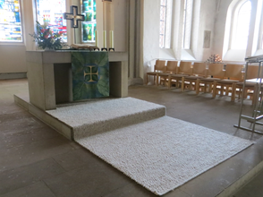 Neuer Altarteppich für die St. Nicolai-Kirche in Sulingen