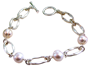 Perles de culture baroques blanches sur lit d' argent, bracelet Théa