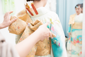 着付けツキアカリの出張着付け