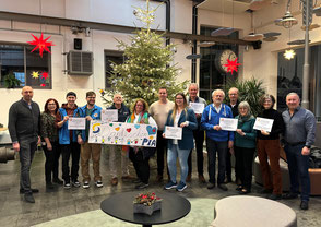 Übergabe der Centspenden durch den Stadtwerke-Betriebsrat an sechs gemeinnützige Einrichtungen am 19.12.2023. Foto: Sebastian Bauer/Stadtwerke Bielefeld