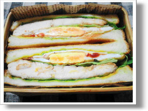 　クラブハウスサンドの弁当