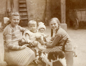 Aufnahme von spielenden Kindern 1928