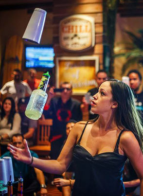 Shay Court: Flair Bartending Weltmeister 2013