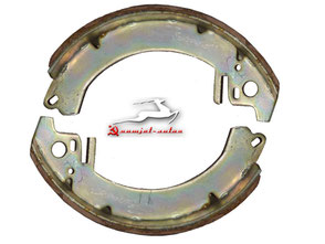 403-3501090 (408-3501090) Bremsbacke Moskwich 408 / 412 / 2140. Brake shoe Moskvich 408 / 412 / 2140. Тормозная колодка Москвич 408 / 412 / 2140.