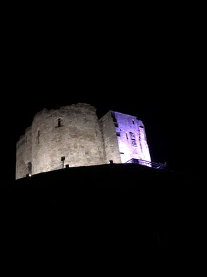 Clifford's Tower in York beim Castle