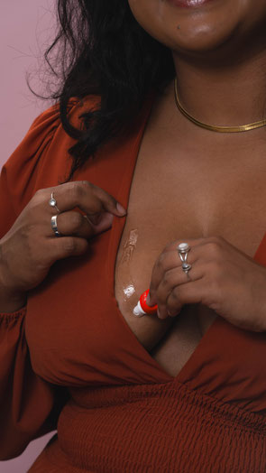 ClutchGlue Fashion Tape – transparenter Körperkleber für sicheren Halt bei Tops, Kleidern und Ausschnitten.