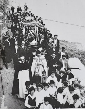 ASCO - Procession avec la statue du Sacré-Coeur 