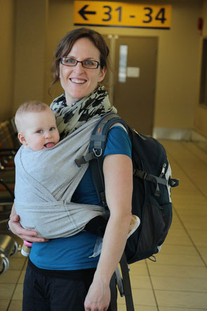 Travel with baby - Baby carrier used for flight