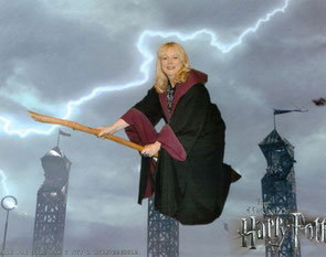 Witch, Harry Potter. JK Rowling, WB Tour. Wizard, Magic, Voldemort, 