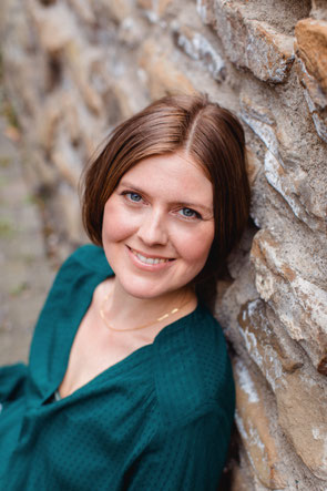 https://www.bettinalausen.de/ Bettina Lausen