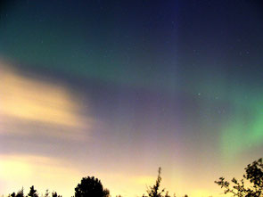 Northern lights in W-E direction.