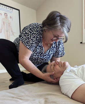  • Stressabbau  • Stärkung des Immunsystems  • Balance für Körper und Geist  • Entspannung und Vitalität  • Schmerzbewältigung  • Wirksam gegen Nebenwirkungen  von Chemotherapie  • Schwangerschaft