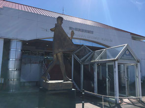 シンボル的な高原美術館