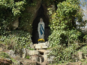 Muße in der Grotte