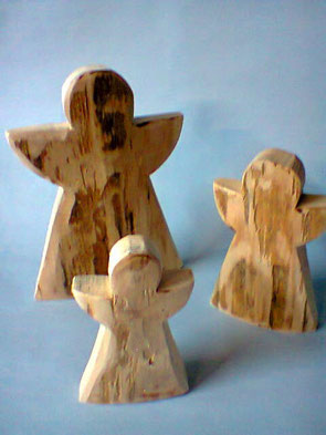 Engel aus Holzschwertling
