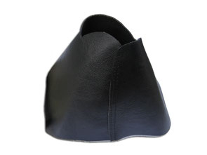 11-7522 Staubmanschette Ausrückgabel Kupplung GAZ-24, GAZ-2410 Wolga. Dust cover clutch fork GAS 24, GAS 2410 Volga. Чехол вилки подшипника выключения сцепления ГАЗ 24,  ГАЗ 24-10 Волга.